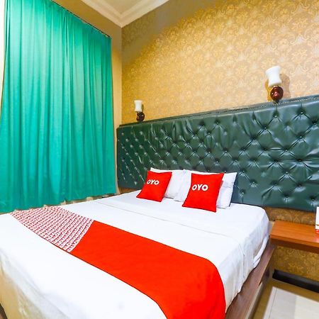 Oyo 90788 Nillo Hotel Kebumen Eksteriør bilde