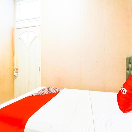 Oyo 90788 Nillo Hotel Kebumen Eksteriør bilde