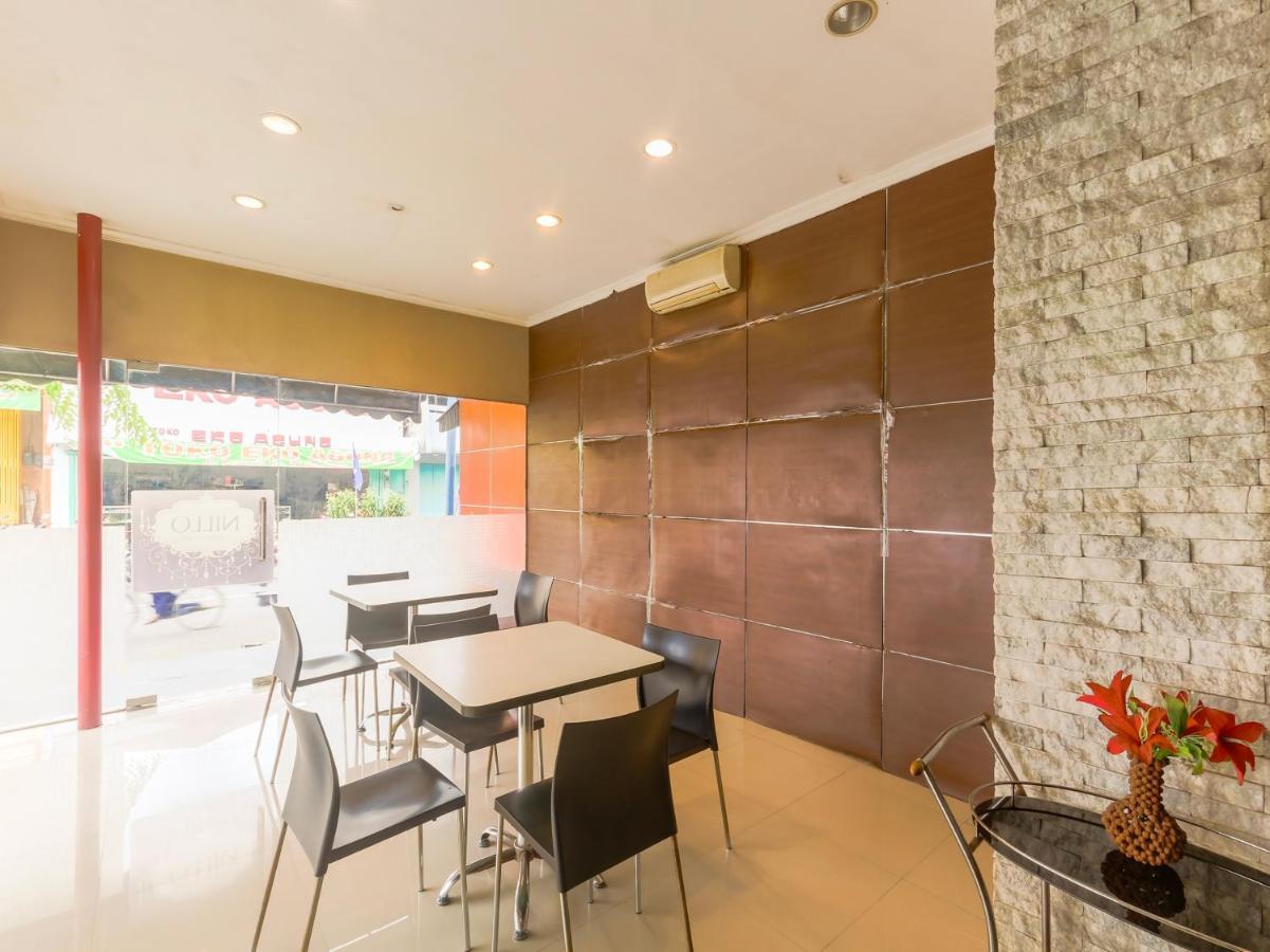 Oyo 90788 Nillo Hotel Kebumen Eksteriør bilde