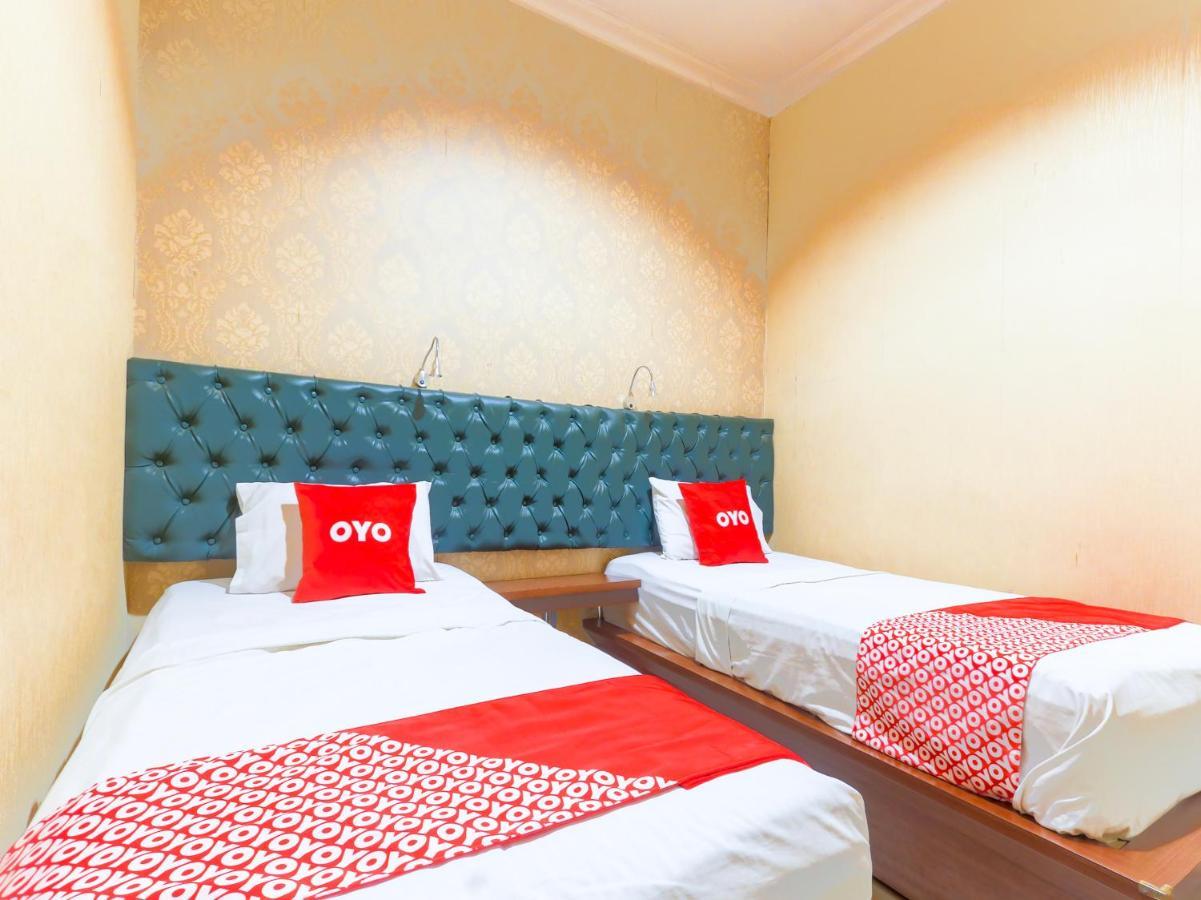 Oyo 90788 Nillo Hotel Kebumen Eksteriør bilde