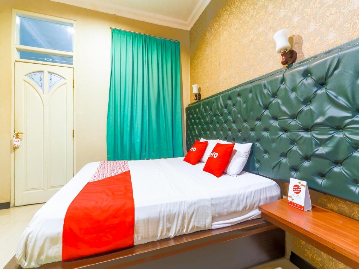 Oyo 90788 Nillo Hotel Kebumen Eksteriør bilde