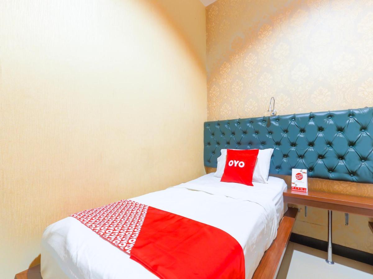 Oyo 90788 Nillo Hotel Kebumen Eksteriør bilde