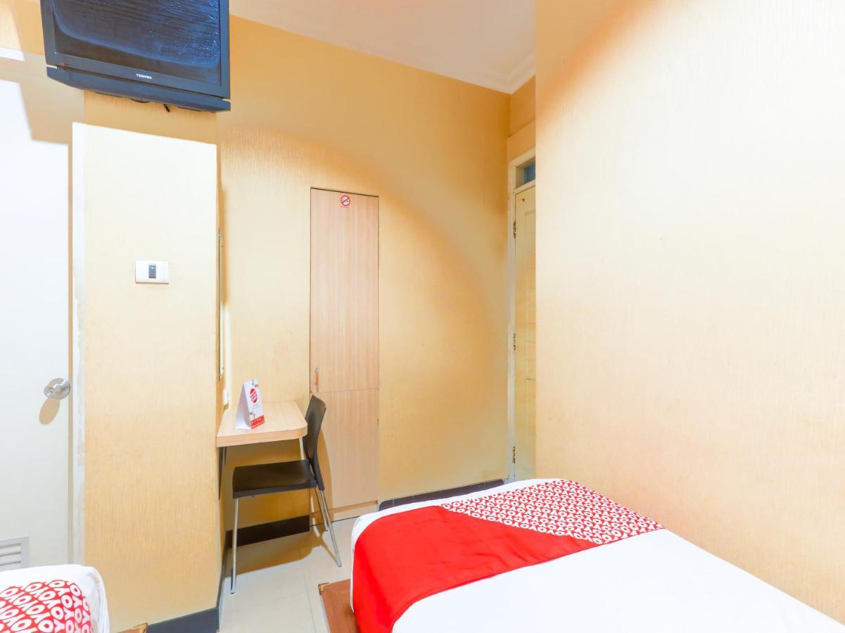 Oyo 90788 Nillo Hotel Kebumen Eksteriør bilde